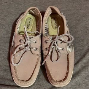 Sperry topsiders